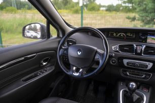 RENAULT MEGANE SCENIC