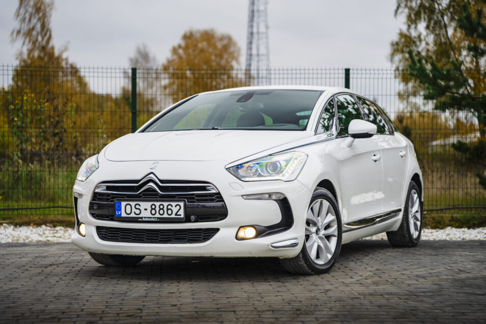 CITROEN DS5