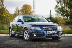 AUDI A4 S-LINE
