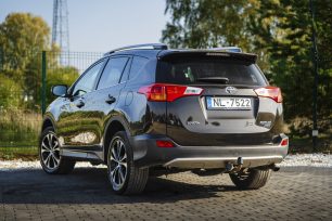 TOYOTA RAV 4