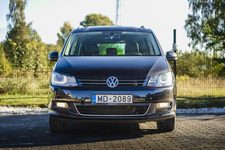 VW SHARAN