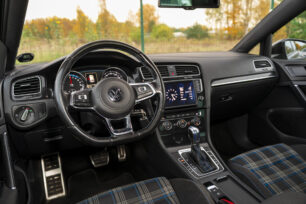 VW GOLF GTE