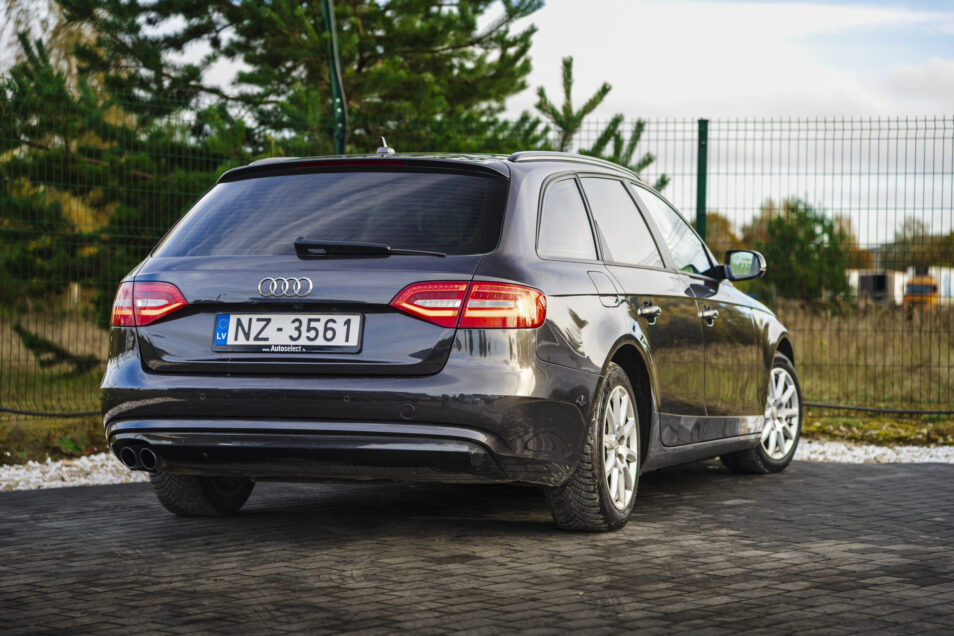 AUDI A4 AVANT QUATTRO FACE-LIFT