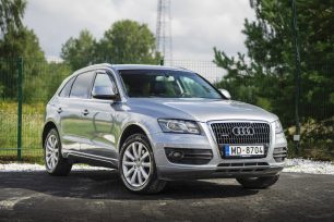 AUDI Q5 QUATTRO