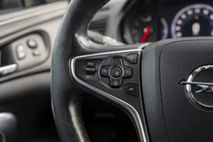 OPEL INSIGNIA SPORTS TOURER SW
