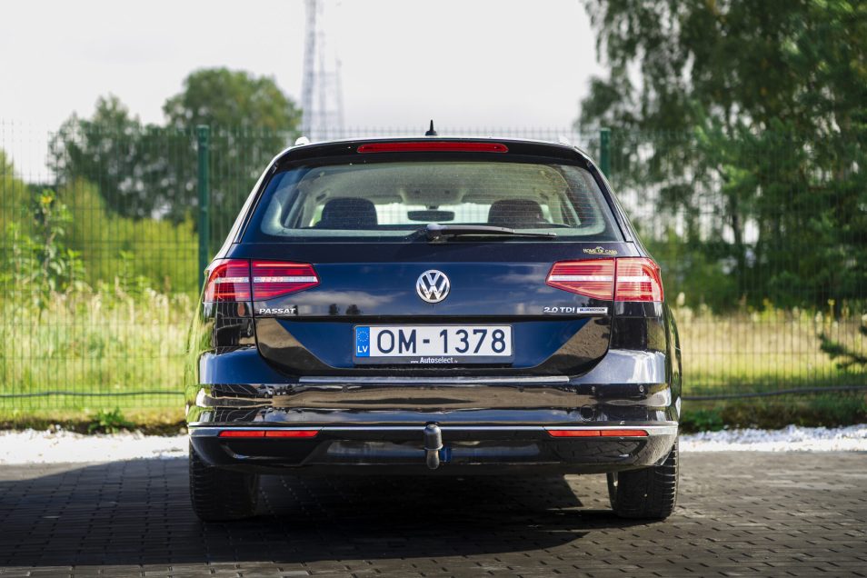 VW PASSAT