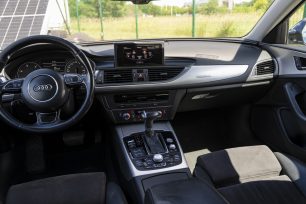 AUDI A6 AVANT QUATTRO