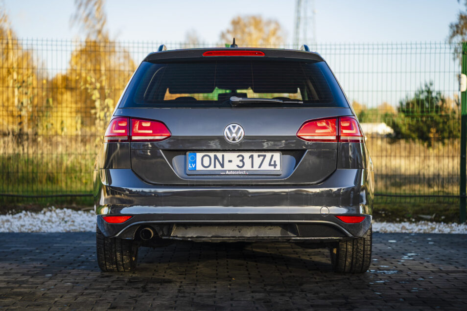VW GOLF