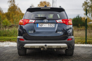 TOYOTA RAV 4