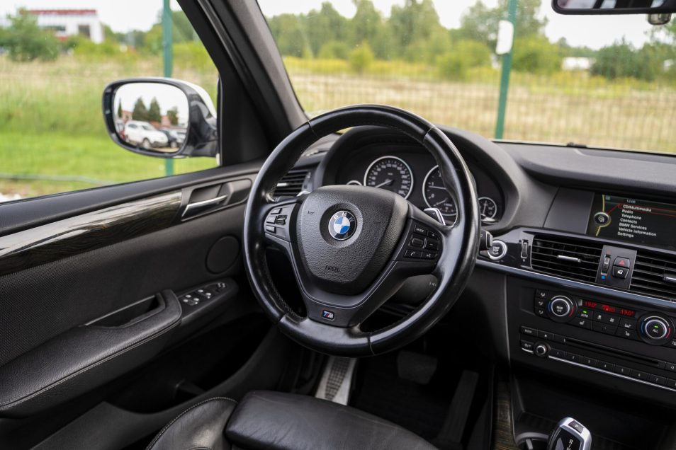 BMW X3 XDRIVE20D M-PACK