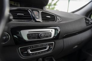 RENAULT MEGANE SCENIC