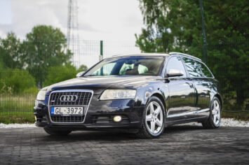 AUDI A6 QUATTRO
