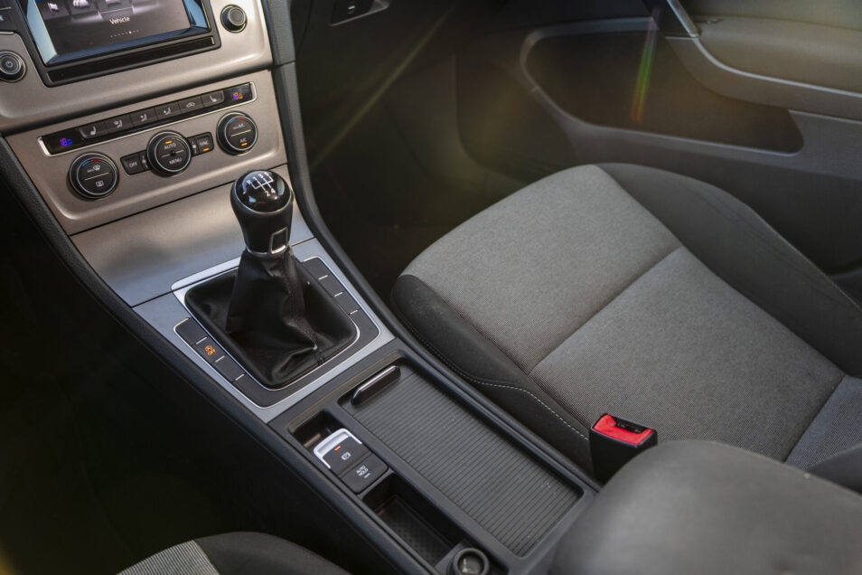 VW GOLF