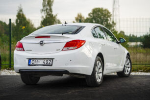 OPEL INSIGNIA