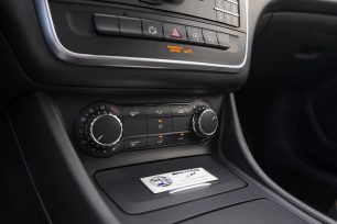 MERCEDES BENZ CLA 220 CDI