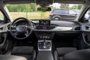 AUDI A6 AVANT QUATTRO