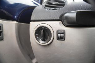 VW NEW BEETLE