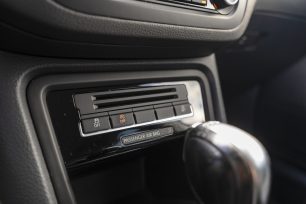 VW SHARAN