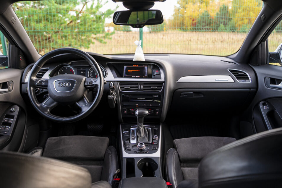 AUDI A4 AVANT QUATTRO FACE-LIFT