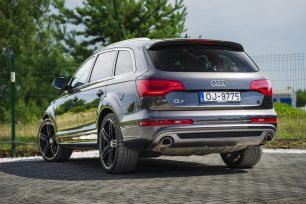 AUDI Q7 S-LINE FACE-LIFT