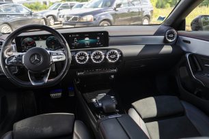 MERCEDES BENZ CLA 200D