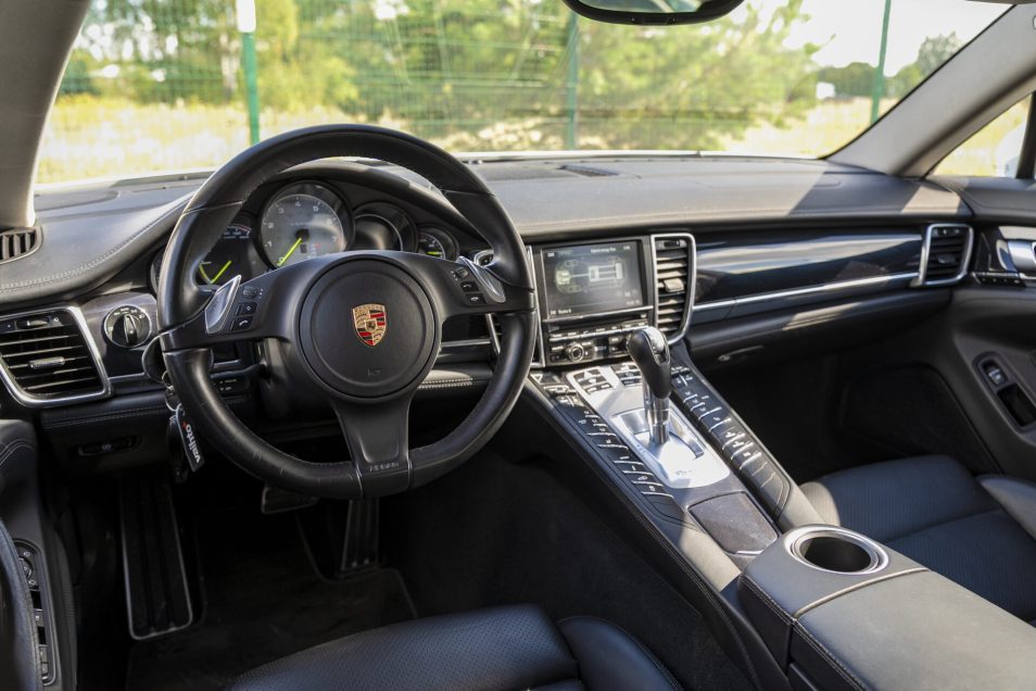 PORSCHE PANAMERA S E-HYBRID