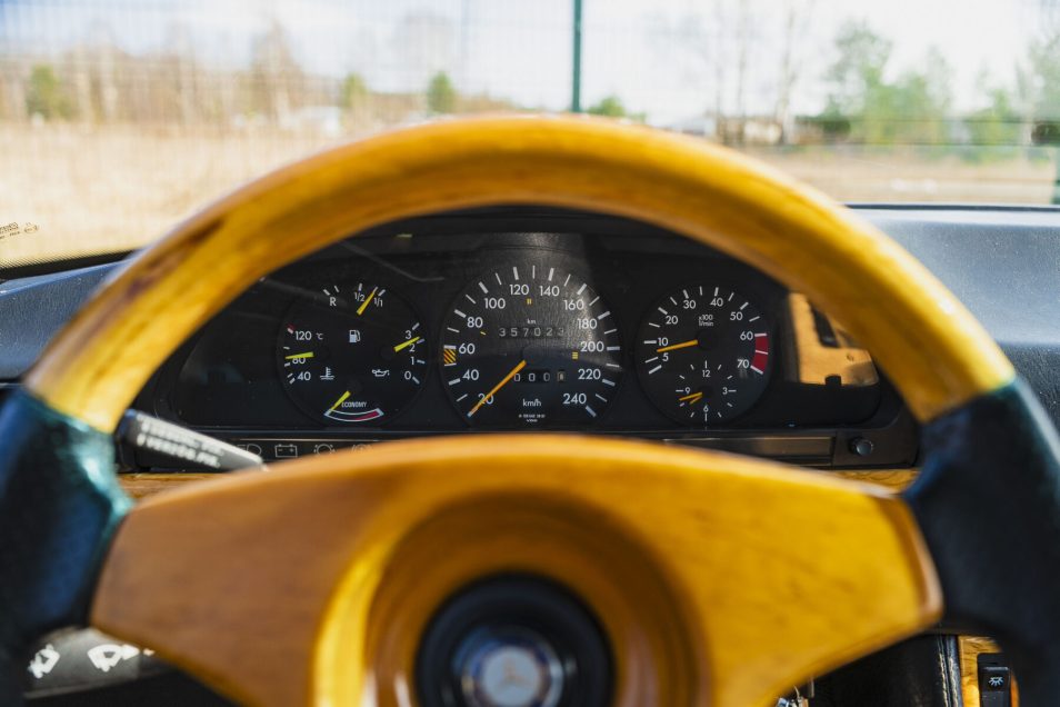 MERCEDES BENZ 500