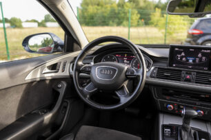 AUDI A6 AVANT QUATTRO