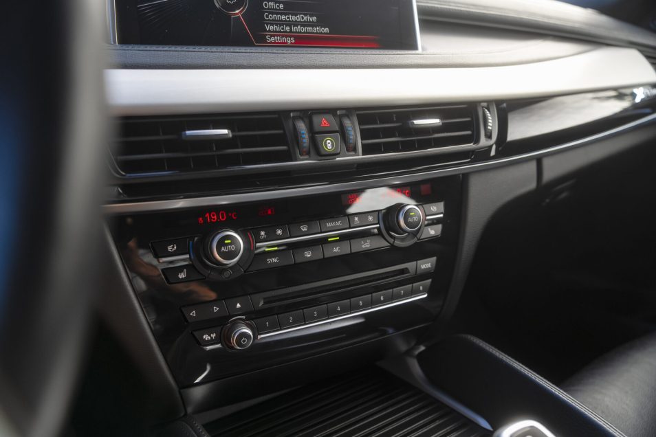 BMW X6 M50D