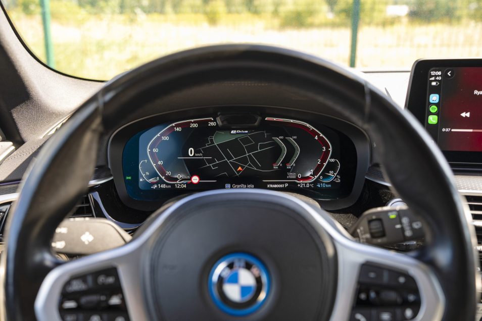 BMW 530E M-PACK