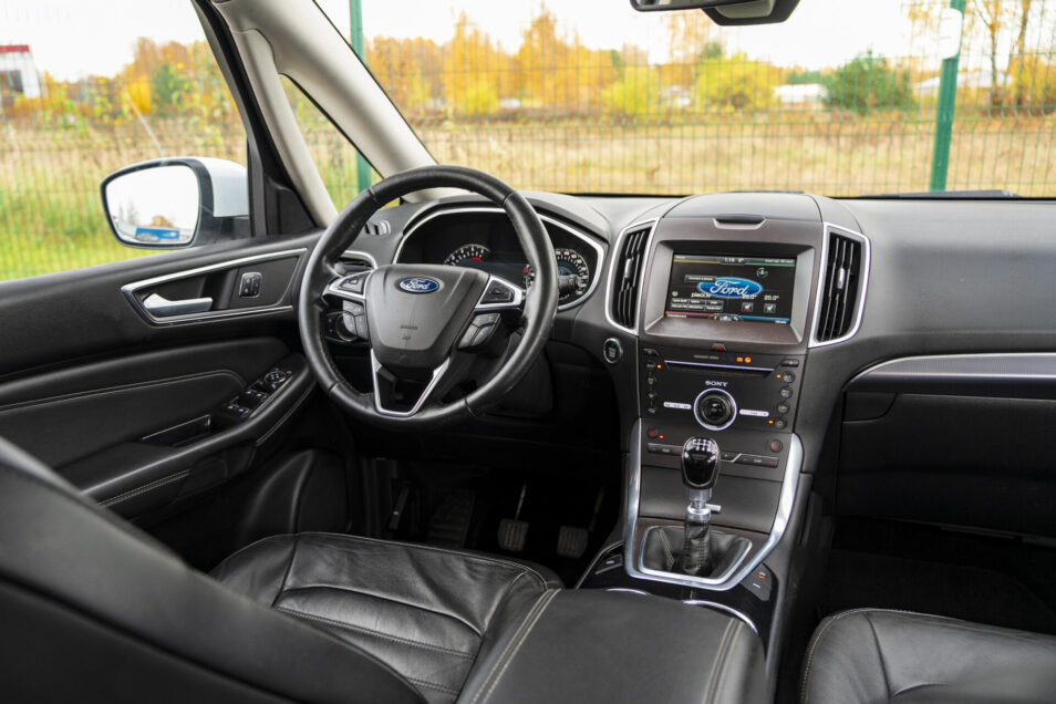 FORD GALAXY