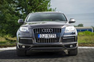 AUDI Q7 S-LINE FACE-LIFT