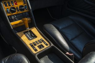 MERCEDES BENZ 500
