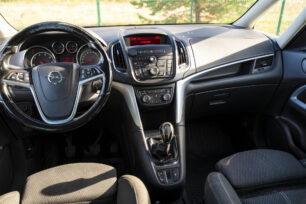 OPEL ZAFIRA TOURER