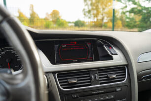 AUDI A4 S-LINE