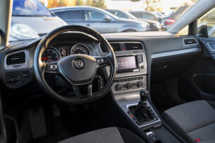 VW GOLF