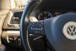 VW SHARAN