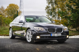 BMW 740 X-DRIVE