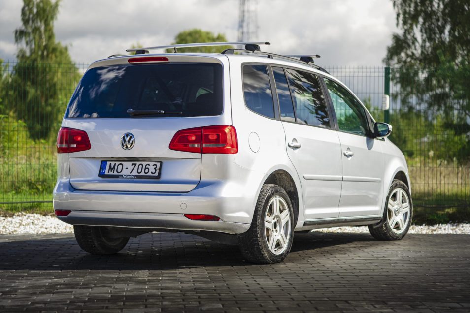 VW TOURAN