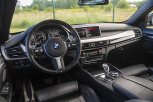 BMW X6 M50D
