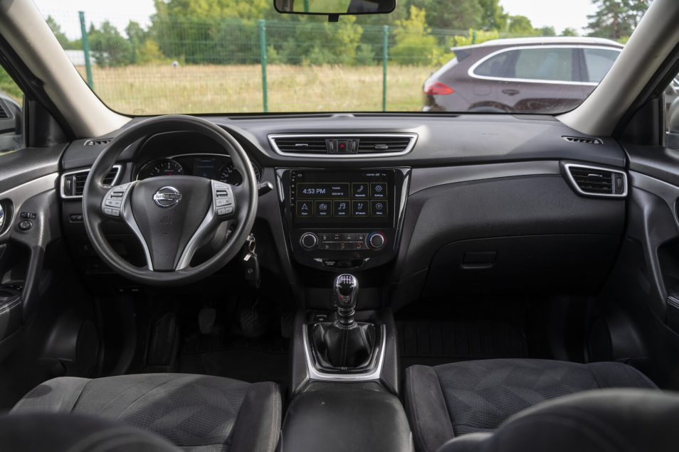 NISSAN X-TRAIL
