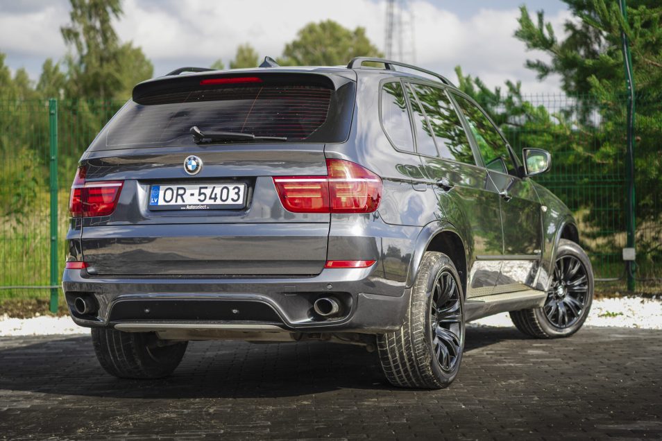 BMW X5