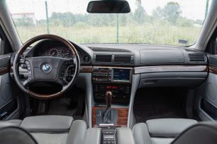 BMW 740I INDIVIDUAL