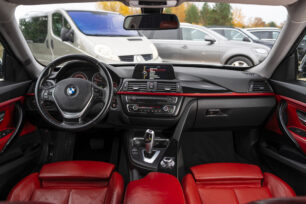 BMW 318 GT