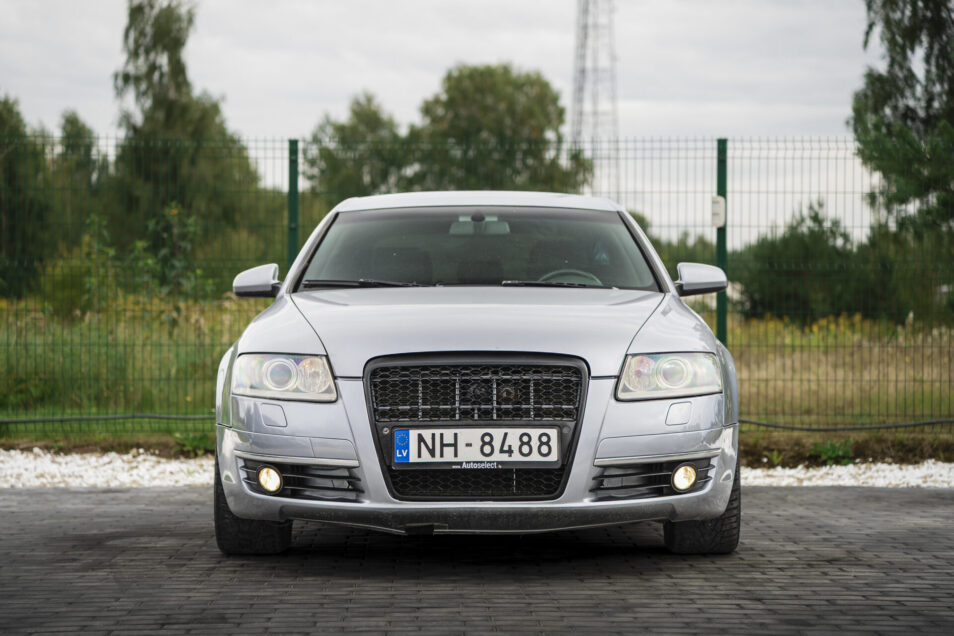 AUDI A6 QUATTRO