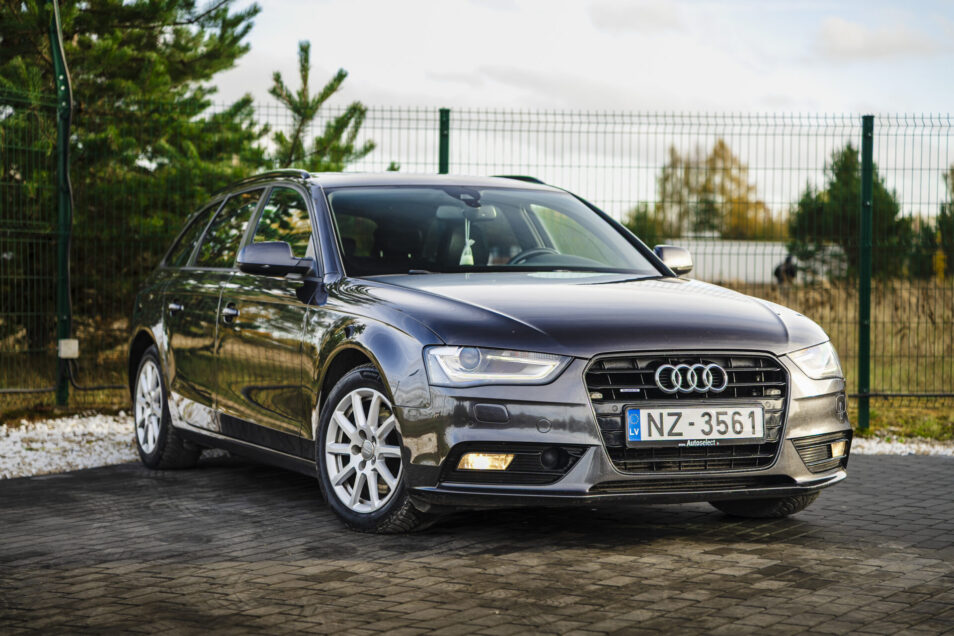 AUDI A4 AVANT QUATTRO FACE-LIFT