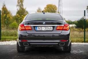 BMW 740 X-DRIVE
