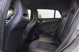 MERCEDES BENZ CLA 220 CDI