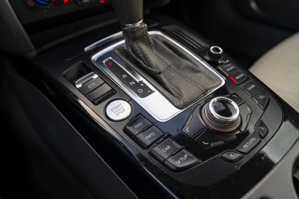 AUDI A4 S-LINE