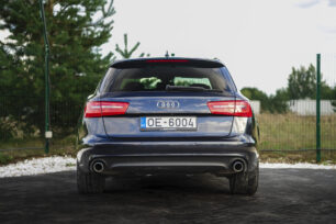 AUDI A6 AVANT QUATTRO